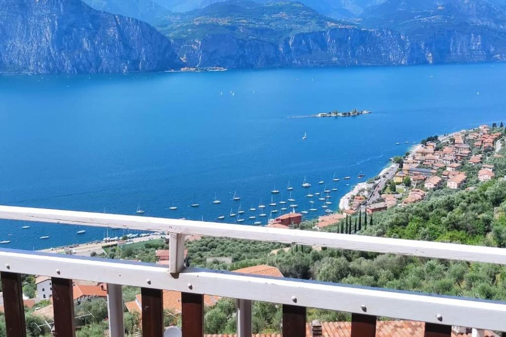 Sheila House Apartment Brenzone sul Garda Luaran gambar